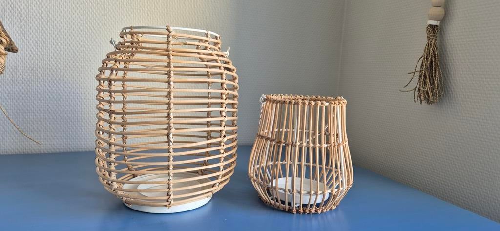 Riviera maison rieten lantaarns, Ophalen of Verzenden, Zo goed als nieuw, Rond, Minder dan 25 cm