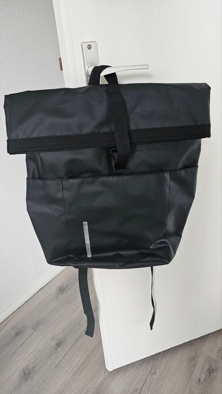 Norländer Rugtas Zwart - Stijlvol en Praktisch, 25 tot 40 cm, Nieuw, Ophalen of Verzenden, Waterdicht