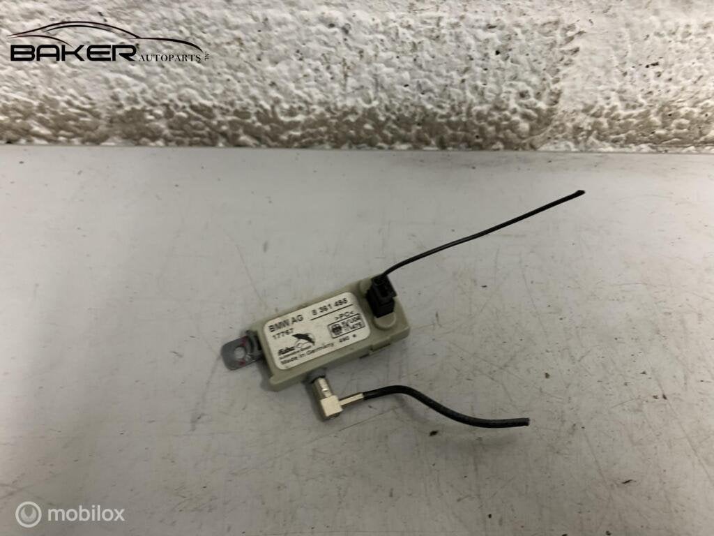 Antenne versterker BMW 3-serie E46 ('98-'05) 8361495, Gebruikt, Ophalen of Verzenden, BMW, BMW