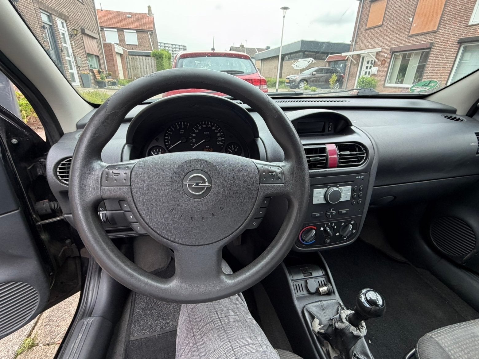 Opel Corsa 1.4 5D 2005 Zwart, Auto's, Voorwielaandrijving, 450 kg, 40 €/maand, 4 cilinders