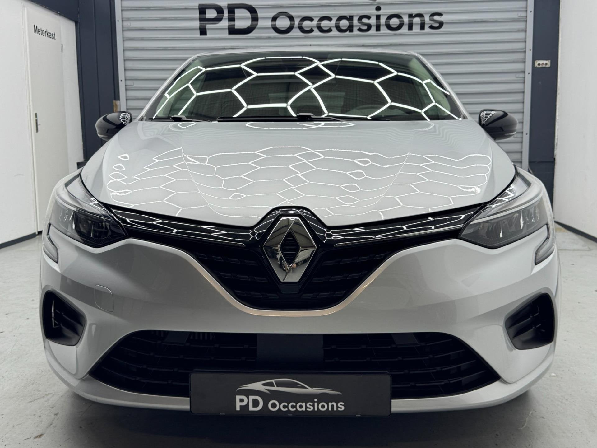 Renault Clio 1.0 TCe 90 Evolution - Cruise - LM Velgen - Air, Auto's, Renault, Voorwielaandrijving, Stof, Origineel Nederlands