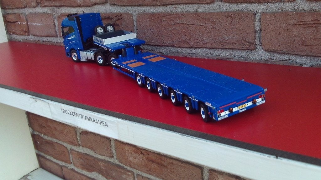 WSI  Volvo  FH5  Globetrotter  van  Haegens., Ophalen of Verzenden, Nieuw, Bus of Vrachtwagen, Wsi