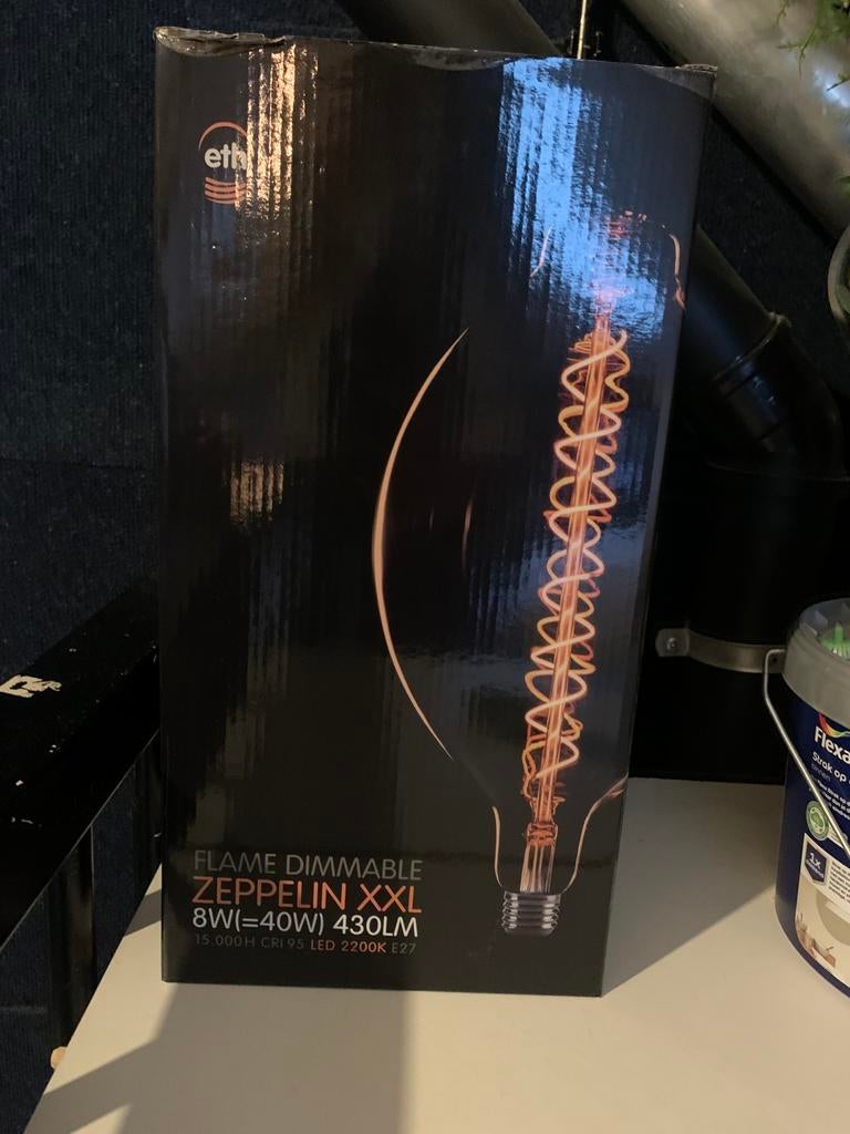 ETH Zeppelin XXL Flame Dimmable LED Filament Lamp E27, Led-lamp, Soft of Flame, Nieuw, E27 (groot)