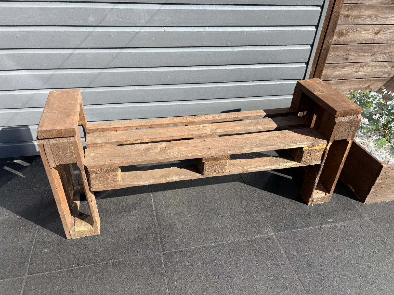 MOET NU WEG! Gratis af te halen – houten tuinbank, Ophalen, Gebruikt, Hout