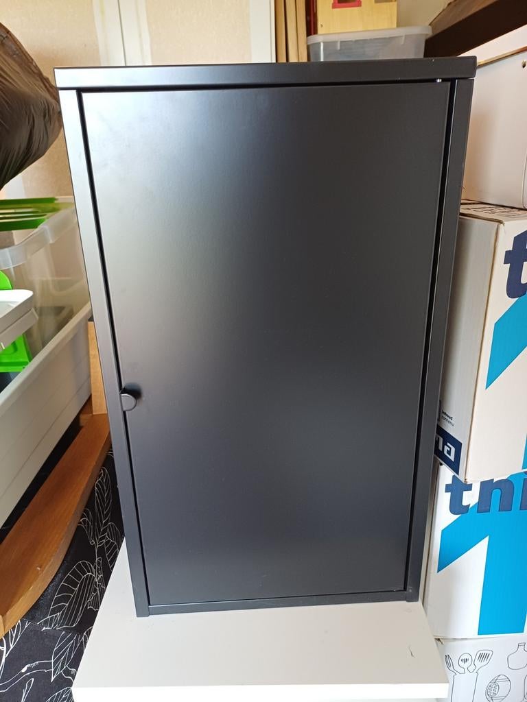 IKEA LIXHULT Kastje - Zwart, Ophalen, Zo goed als nieuw