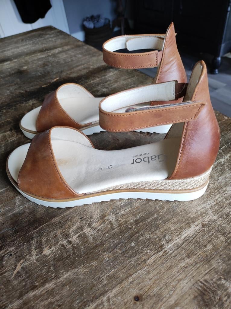 Gabor sandalen maat 38(5G) Zgan, Ophalen of Verzenden, Zo goed als nieuw, Bruin, Sandalen of Muiltjes