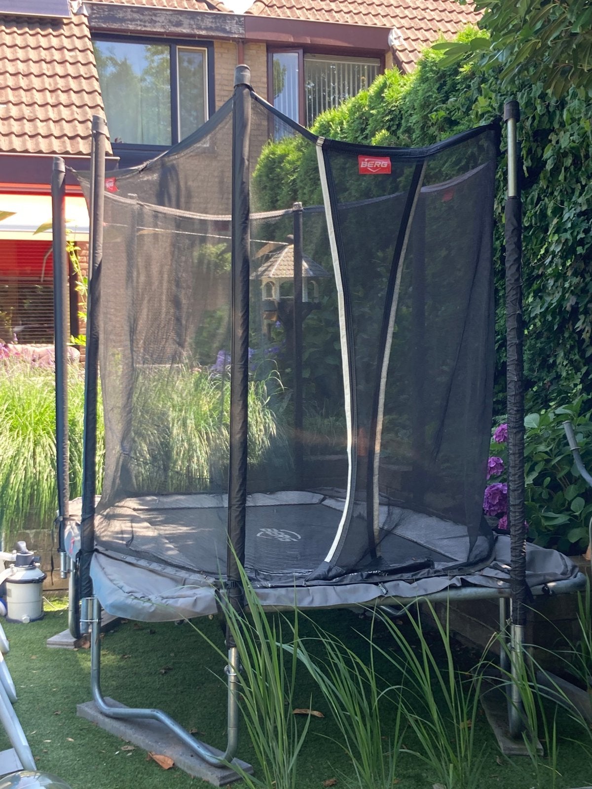 Trampoline langwerpig - gratis, Ophalen, Gebruikt