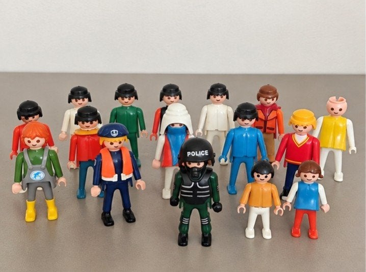 16 Playmobil poppetjes, diverse figuren, Ophalen of Verzenden, Gebruikt, Losse onderdelen, Figuren