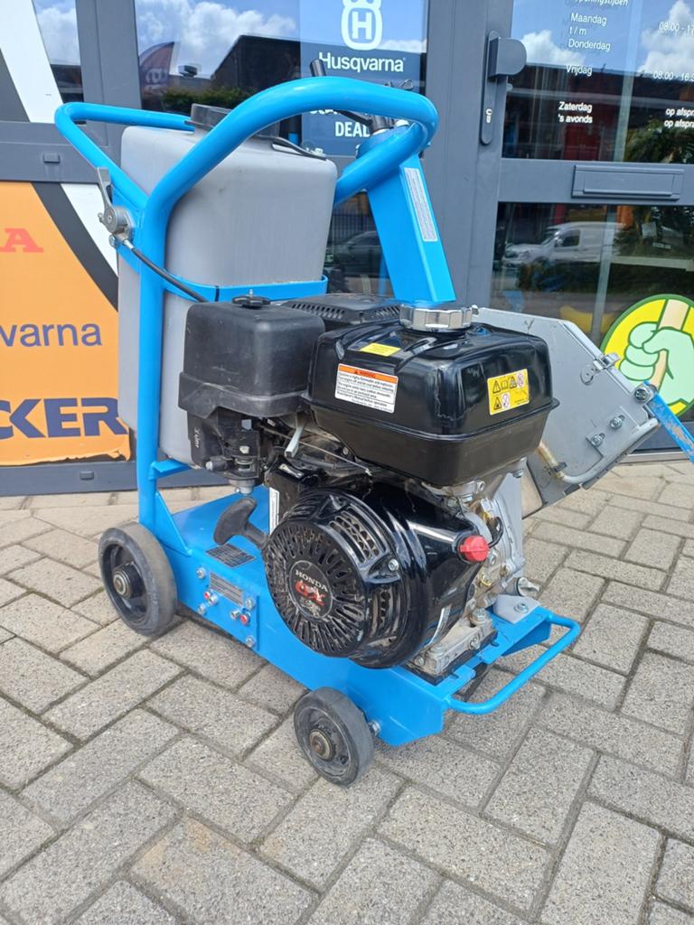 Weber SM 82-3 Demo vloerzaagmachine bj 2025, Ophalen, Zo goed als nieuw