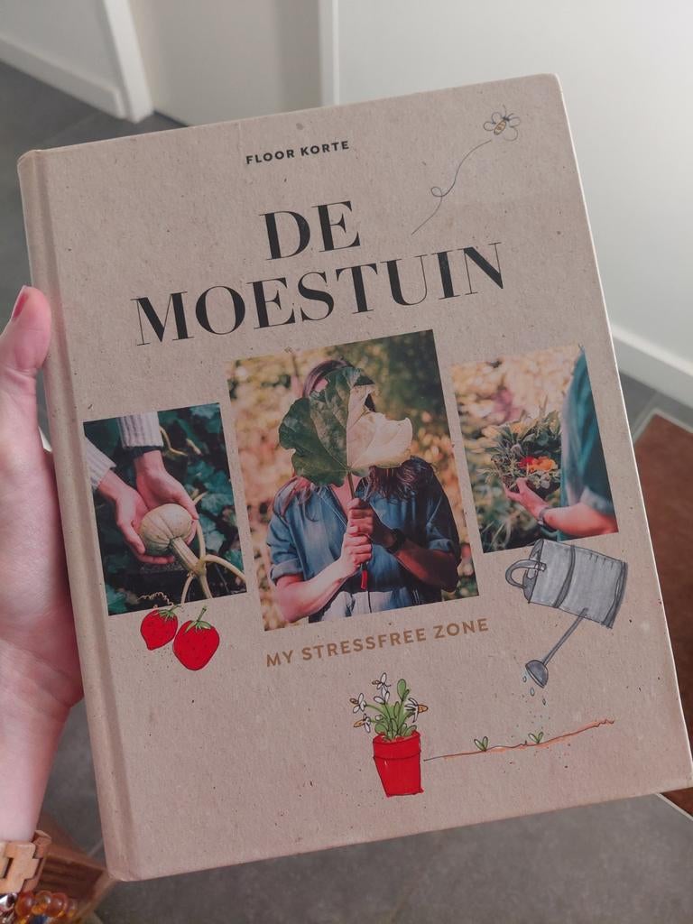 Moestuinboek, my stressfree zone, Ophalen of Verzenden, Zo goed als nieuw