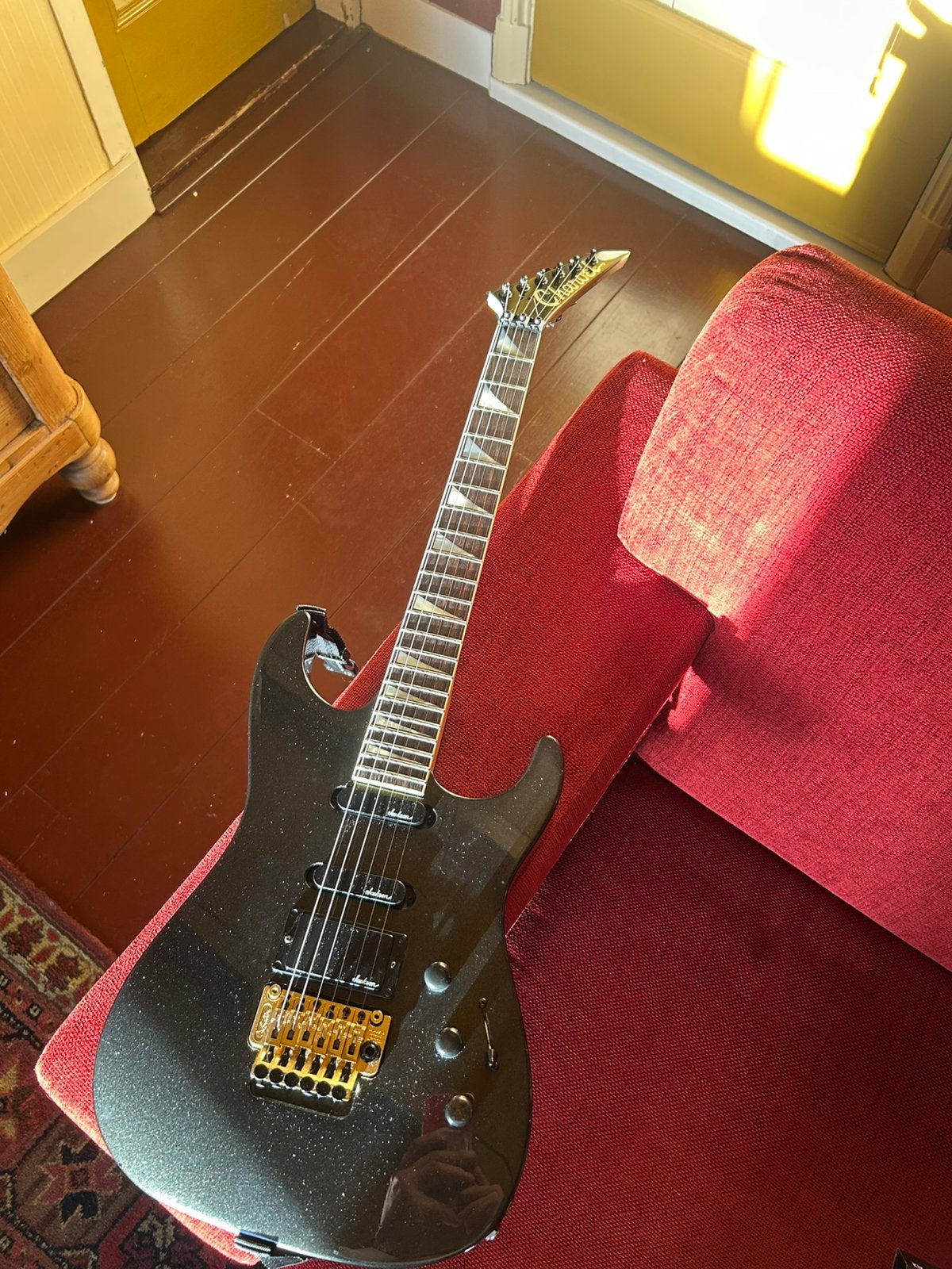 Ruil of koop; Charvel 475 deluxe 1991 MiJ superstrat, Muziek en Instrumenten, Snaarinstrumenten | Gitaren | Elektrisch, Ophalen