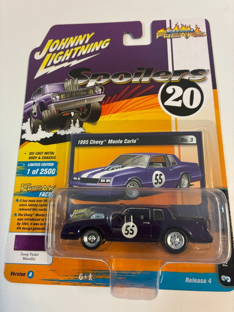 89247: Chevrolet Monte Carlo - 1985 - Johnny Lightning 1:64, Auto, Nieuw, Ophalen of Verzenden, Oskar-Jäger-Strasse 173_K4, 50825 Köln, Germany