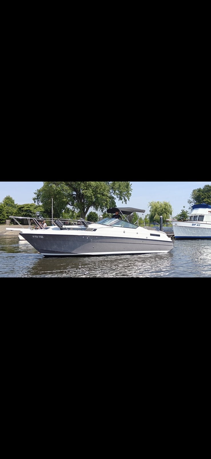 Zeer nette sportcruiser te koop, Watersport en Boten, Motorboten en Motorjachten, Speedboot, Ophalen, Zo goed als nieuw, Dieptemeter