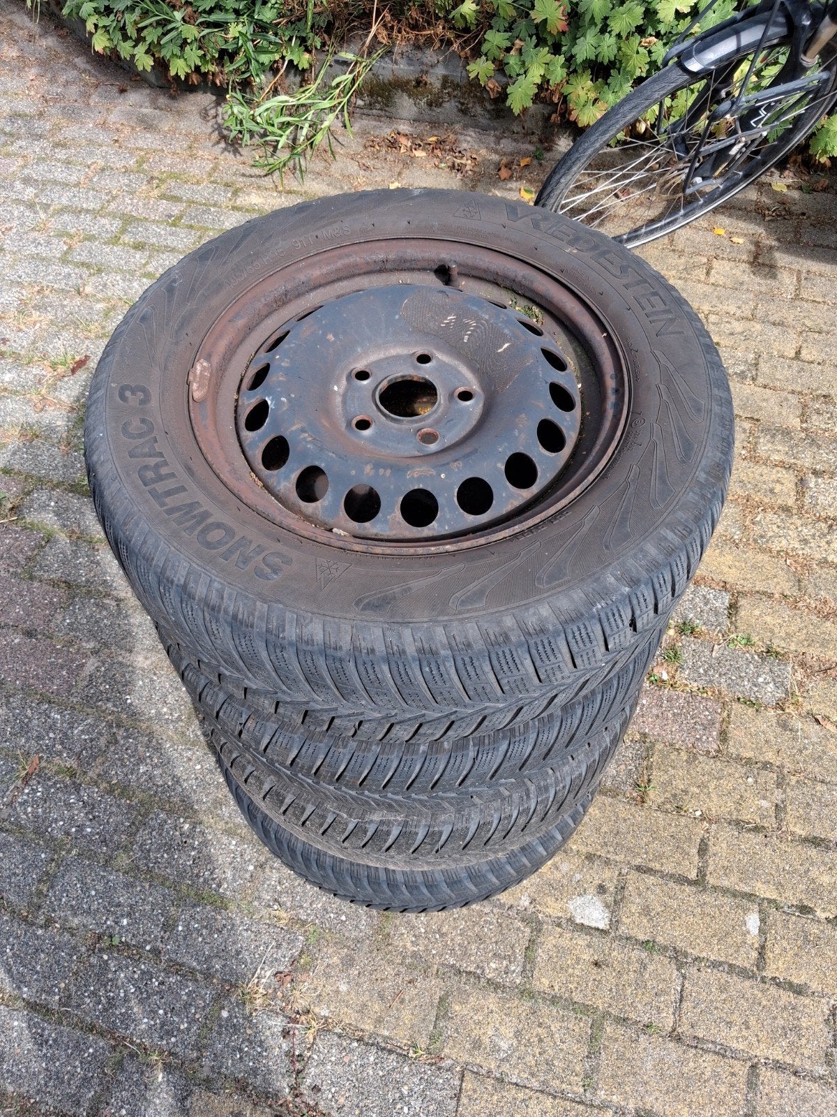 Winterbanden 195/65-R15 steek 5x112 ca 3/4mm profiel met vel, Ophalen, Gebruikt, 15 inch, Banden en Velgen