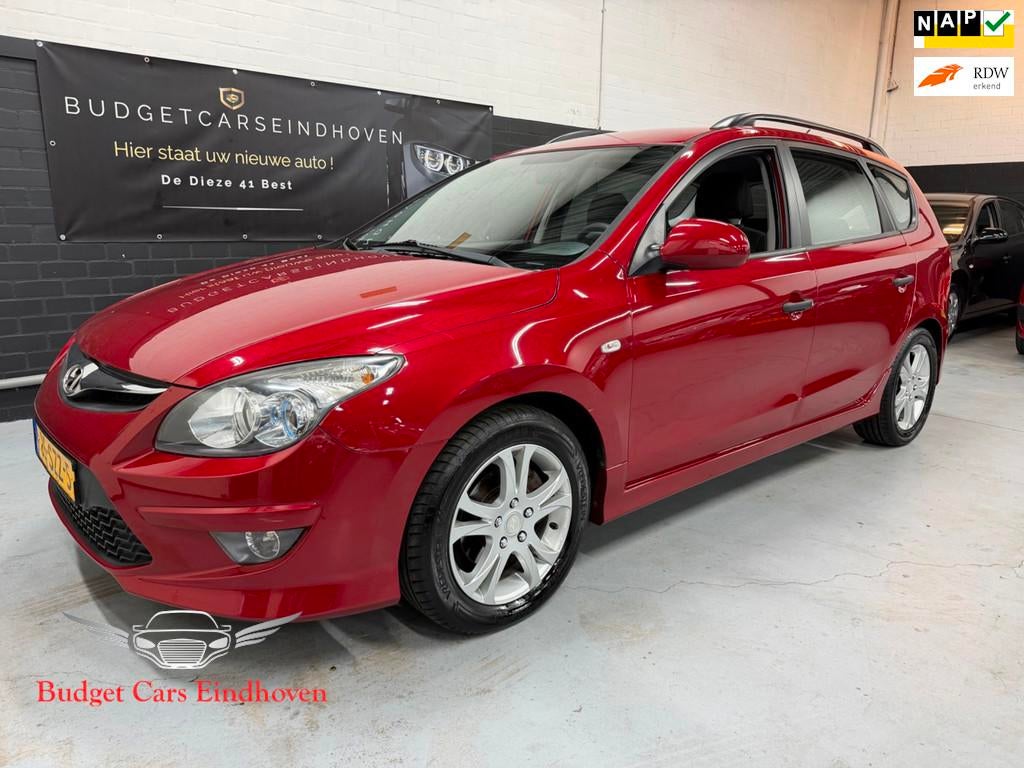 Hyundai I30 CW 1.6i i-Drive Cool Nap/Airco/AUTOMAAT!, Auto's, Euro 5, Stof, Gebruikt, 4 cilinders