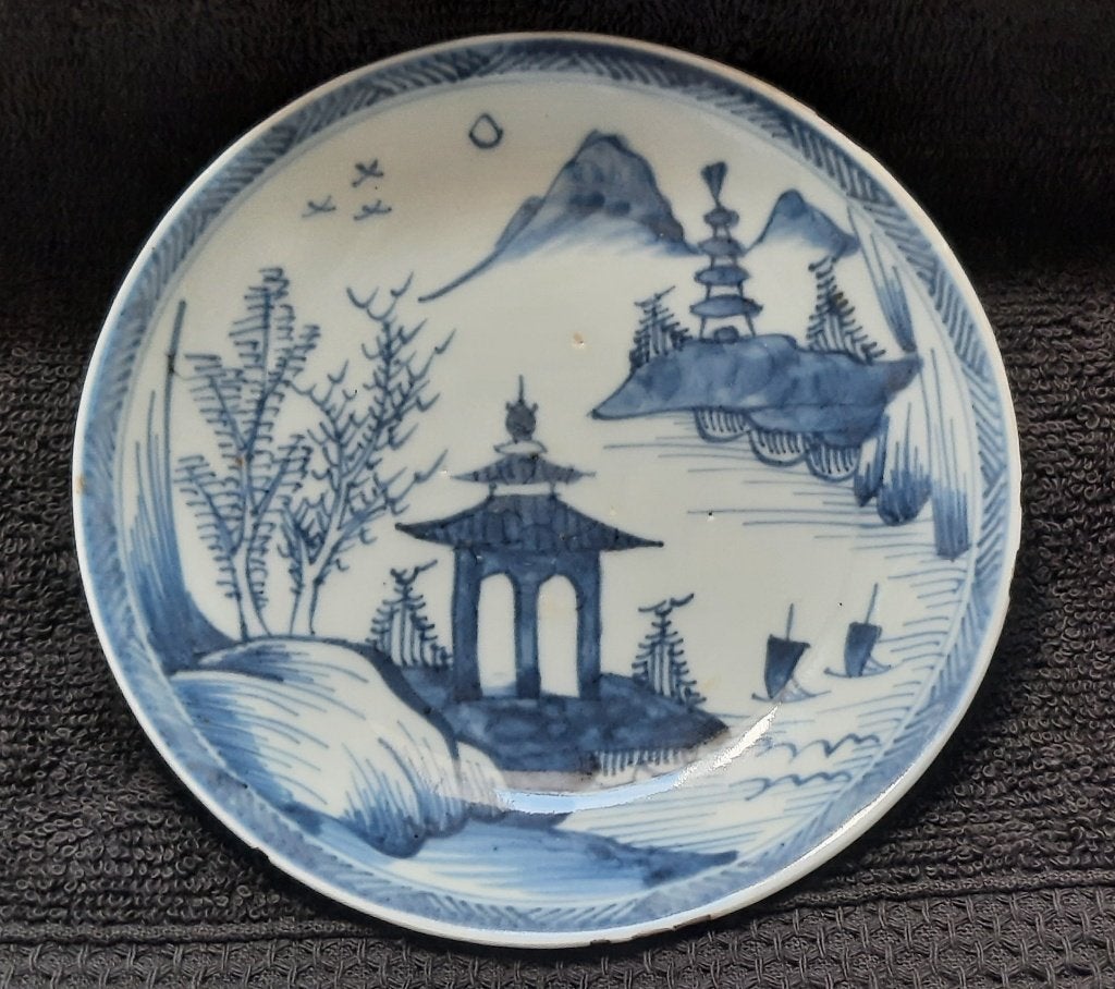 014b-Antiek Chinees schoteltje, porselein., Ophalen of Verzenden