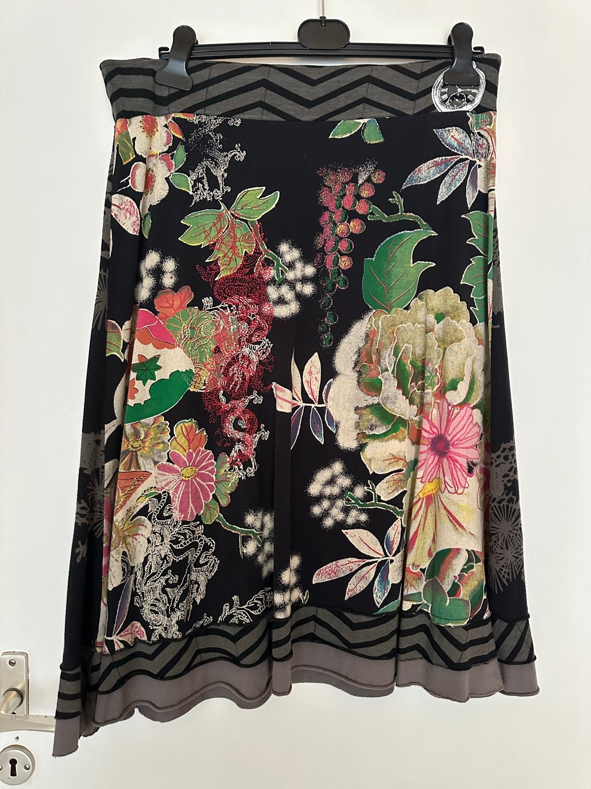 Desigual rok met bloemenprint, Kleding | Dames, Maat 38/40 (M), Meerkleurig, Ophalen of Verzenden, Zo goed als nieuw