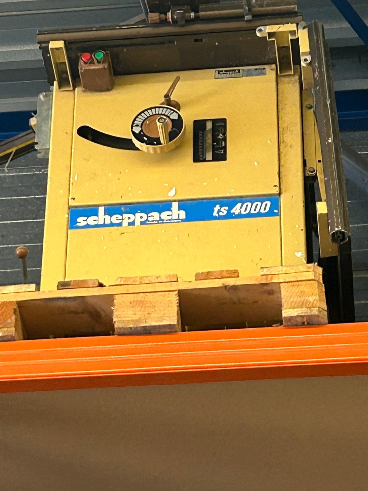 Zaagmachine/zaagtafel, Doe-het-zelf en Verbouw, Gereedschap | Zaagmachines, Ophalen, 1200 watt of meer, Afkortzaag, 70 mm of meer