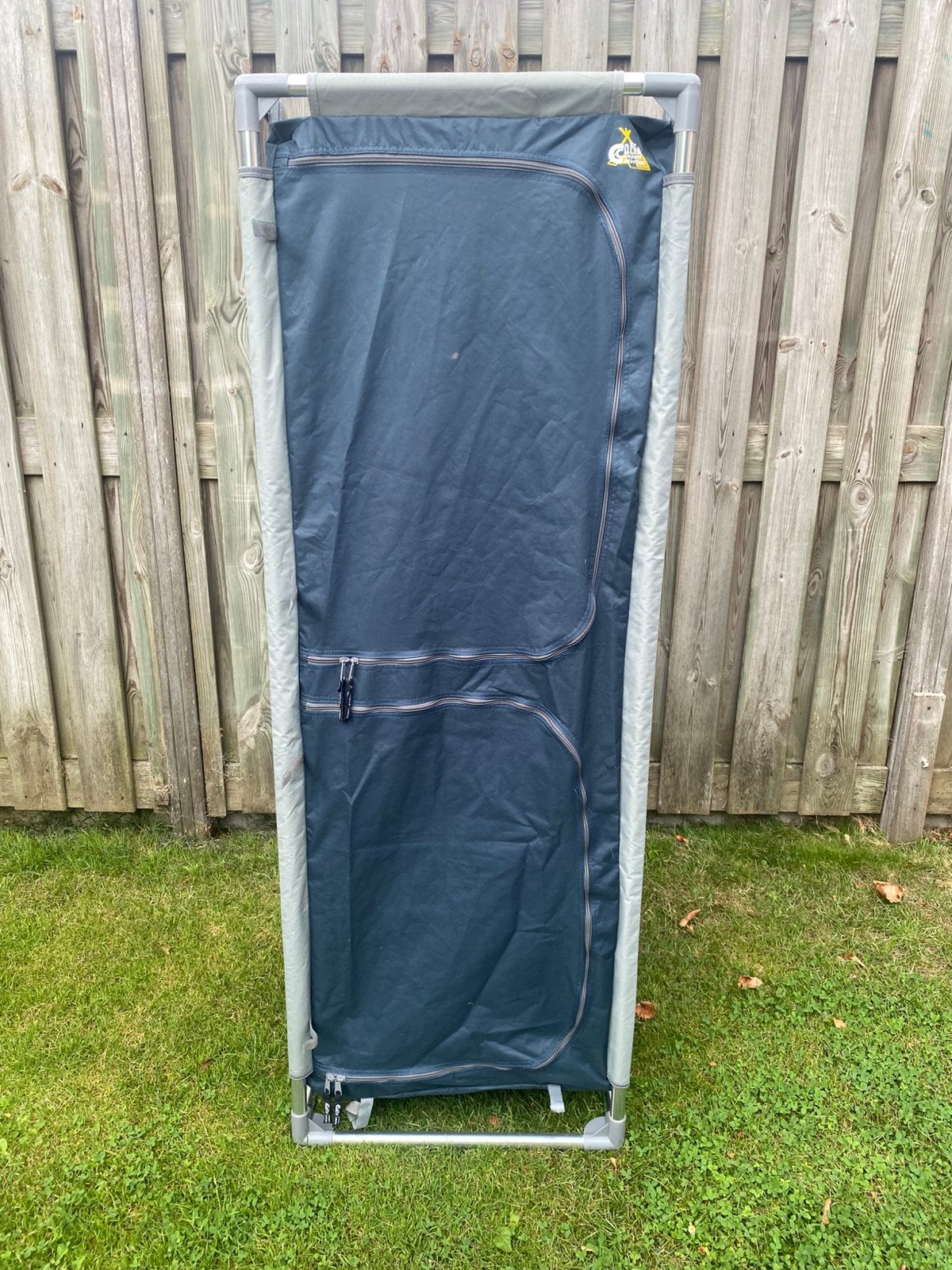 Defa opbergkast de luxe schuin, Caravans en Kamperen, Ophalen, Zo goed als nieuw, Campingkast
