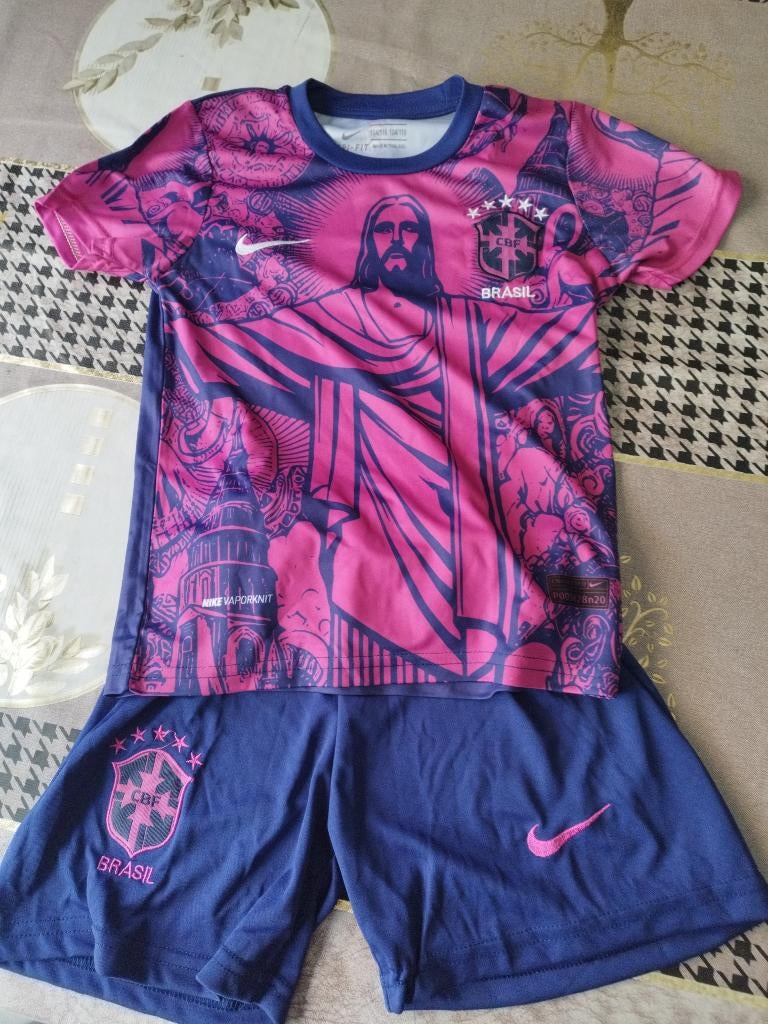Voetbalsetje brazilie, Maat XS of kleiner, Ophalen of Verzenden, Nieuw, Overige typen