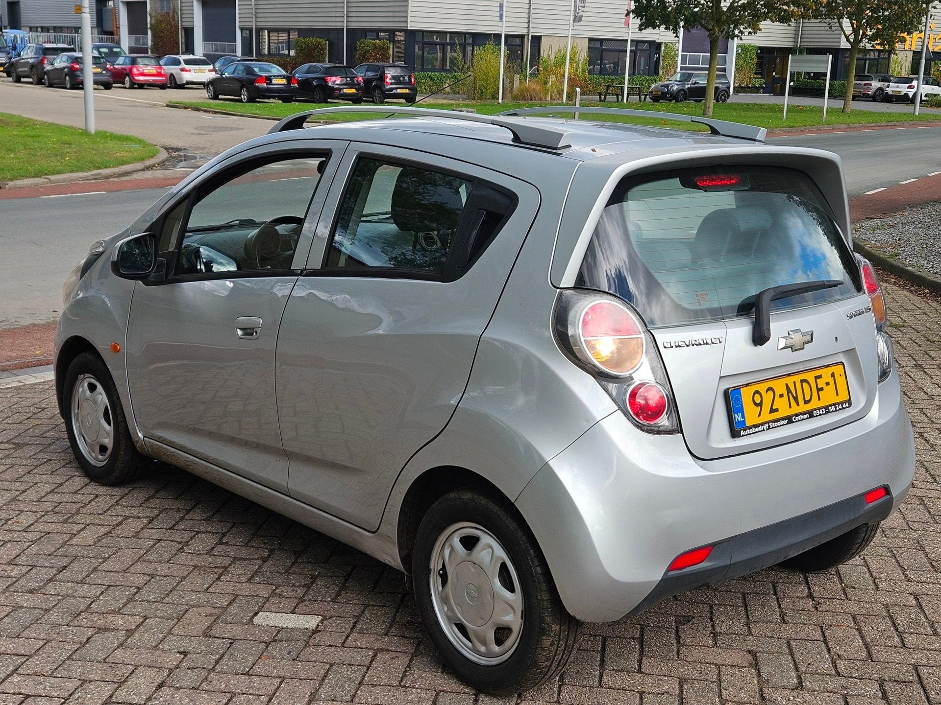 Chevrolet Spark 1.0 16V LT apk 02-10-2027, Auto's, Voorwielaandrijving, Gebruikt, 4 cilinders, 68 pk