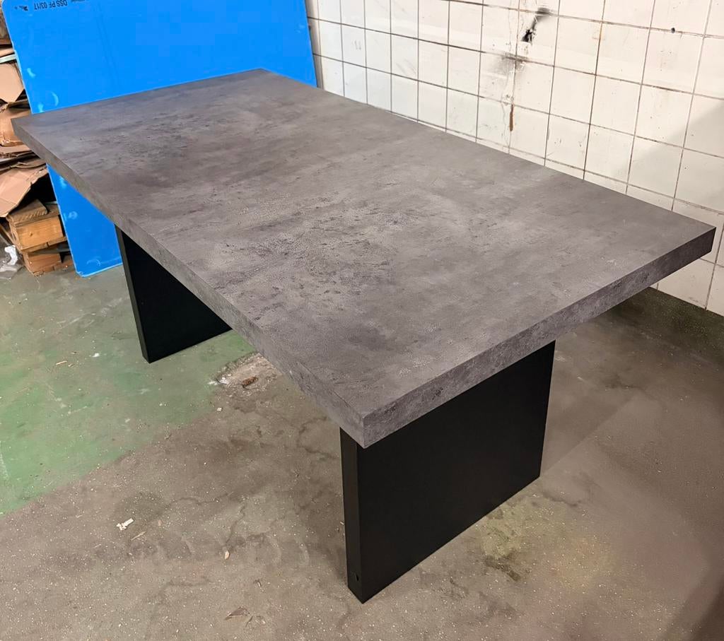 Eettafel geen beschadigingen - hele set ook te koop, Overige materialen, Zo goed als nieuw, 150 tot 200 cm, Vier personen