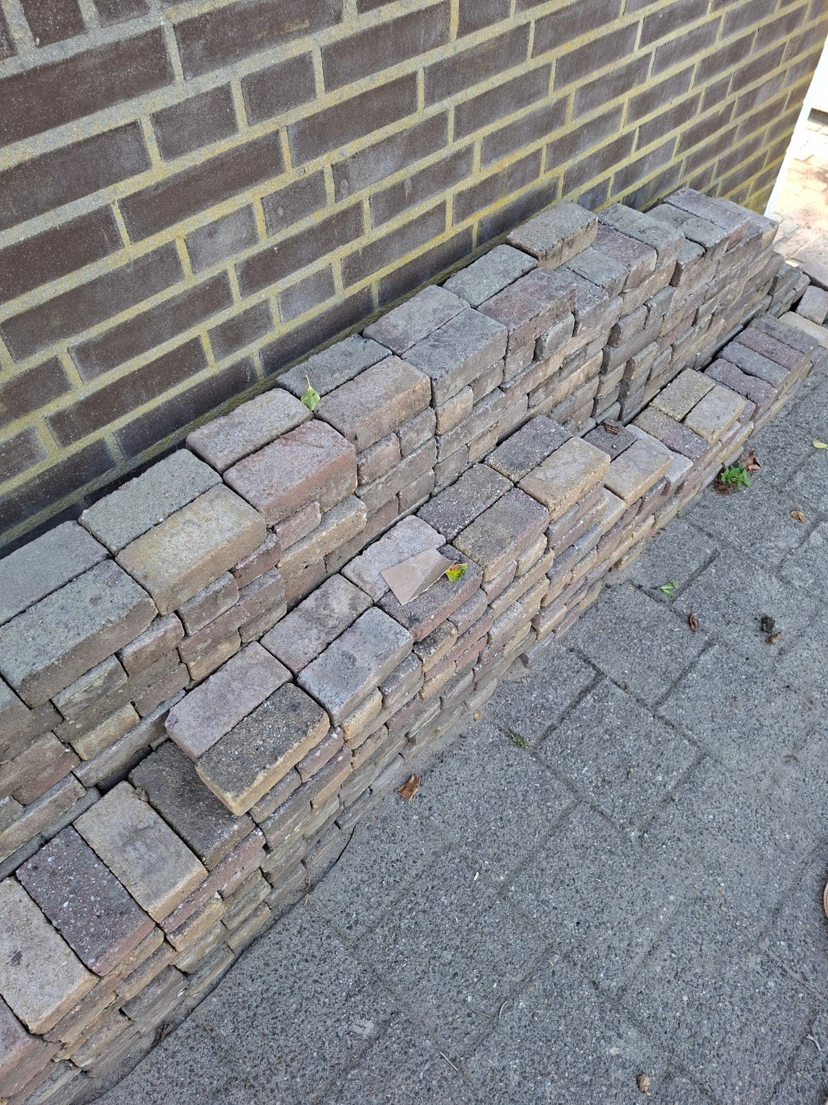 Getrommelde betonklinkers in aardse tinten, Ophalen, Gebruikt, Klinkers, 10 m² of meer