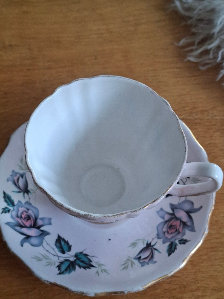 Engelse kop en schotel, Ophalen of Verzenden