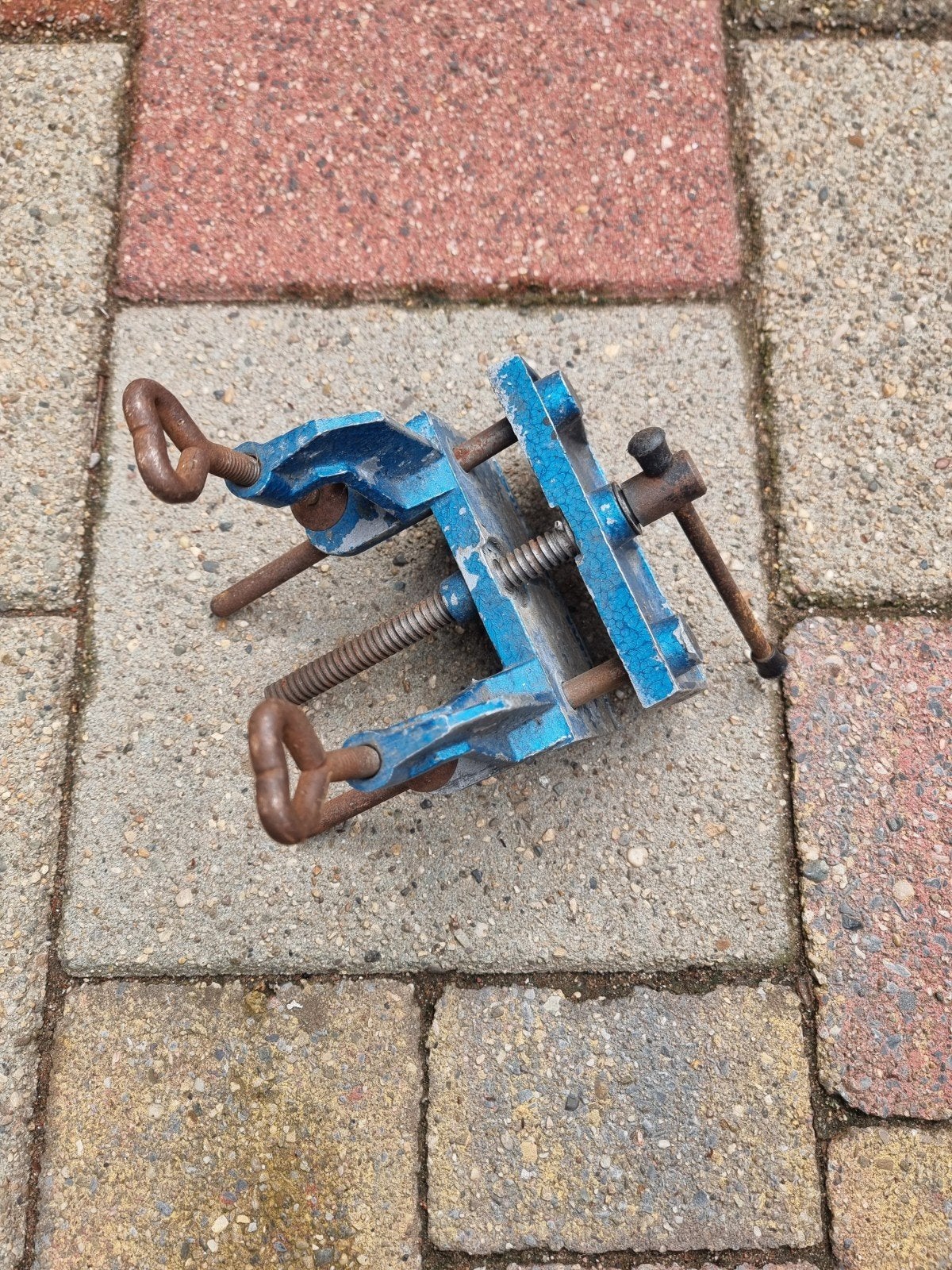 Oude bankschroef - Vintage gereedschap, Ophalen, Gebruikt, Bankschroef, Overige merken