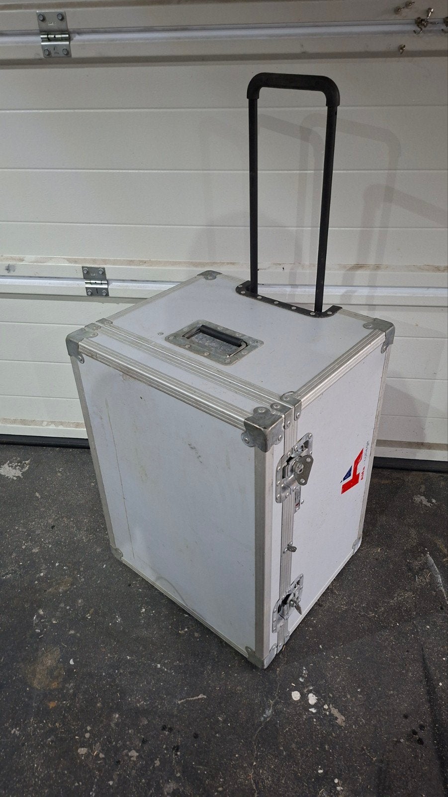 Stevige flightcase / transportkist met wielen, Ophalen, Gebruikt, 40 tot 60 cm, 50 tot 75 cm