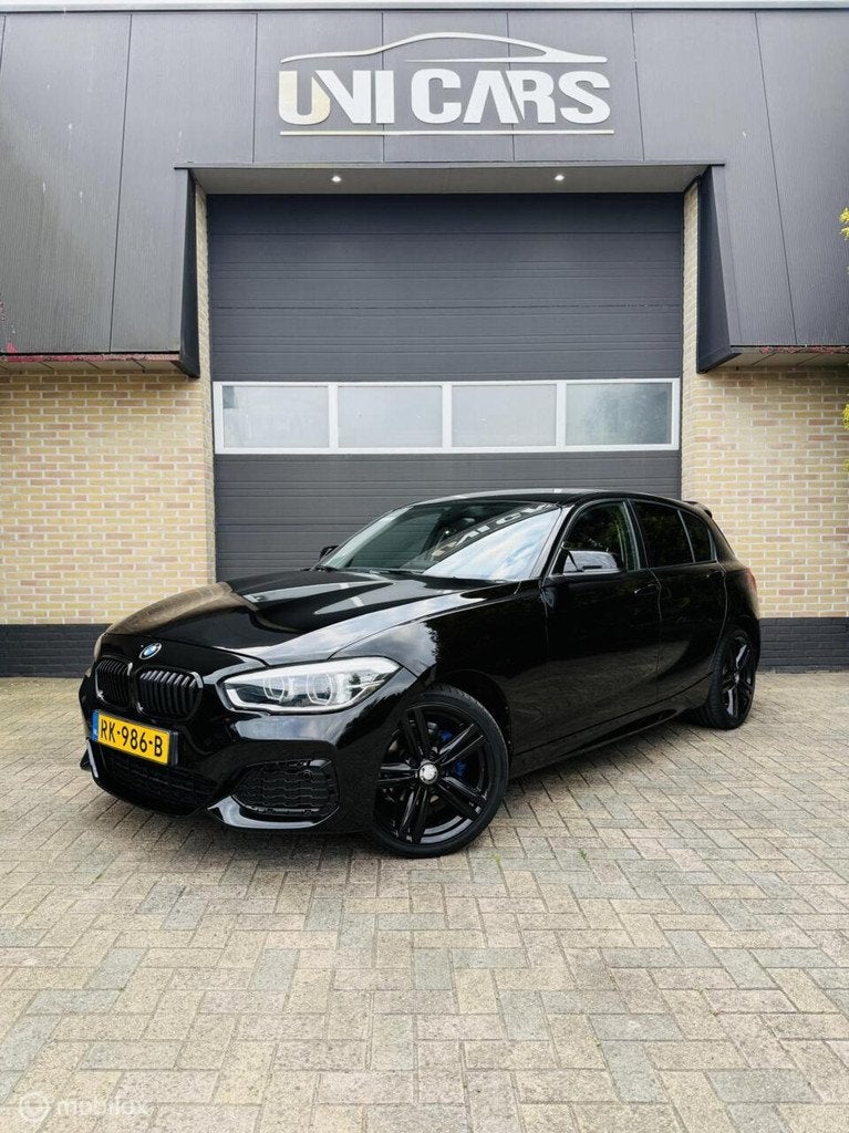BMW 1-serie 116i high Executive|Navi|Cruis|Led|M SPORT|LM, 1-Serie, Achterwielaandrijving, Euro 6, Lichtsensor