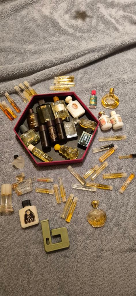 Parfumverzameling, Ophalen of Verzenden, Overige kleuren, Overige materialen