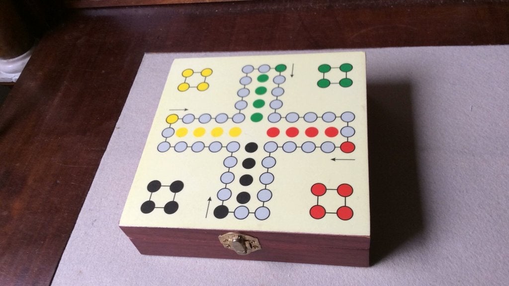 Reisbordspel, Drie of vier spelers, Ophalen of Verzenden, Zo goed als nieuw