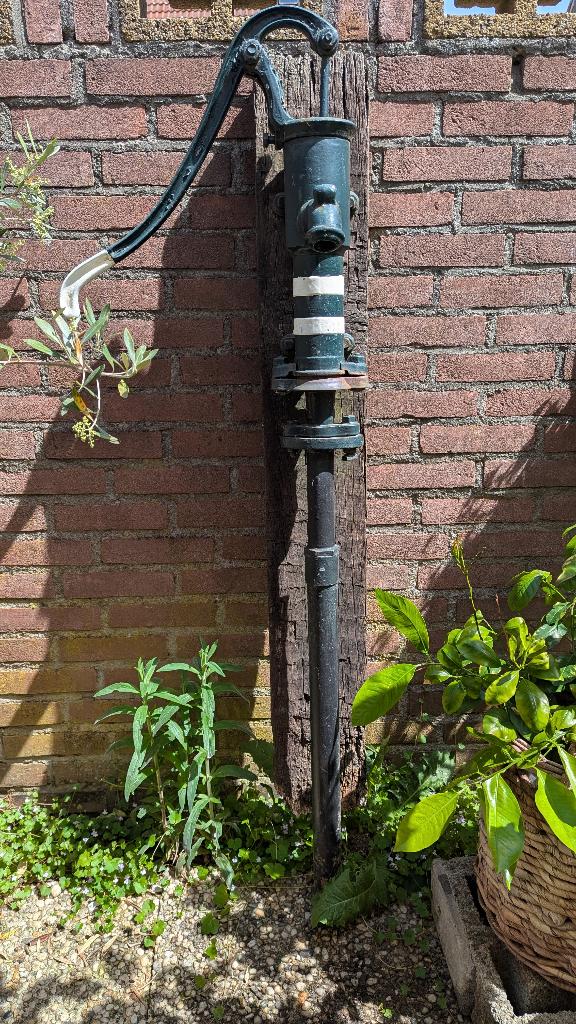 Mooie Waterpomp, Tuin en Terras, Ophalen, Gebruikt, Handmatig, Bronpomp