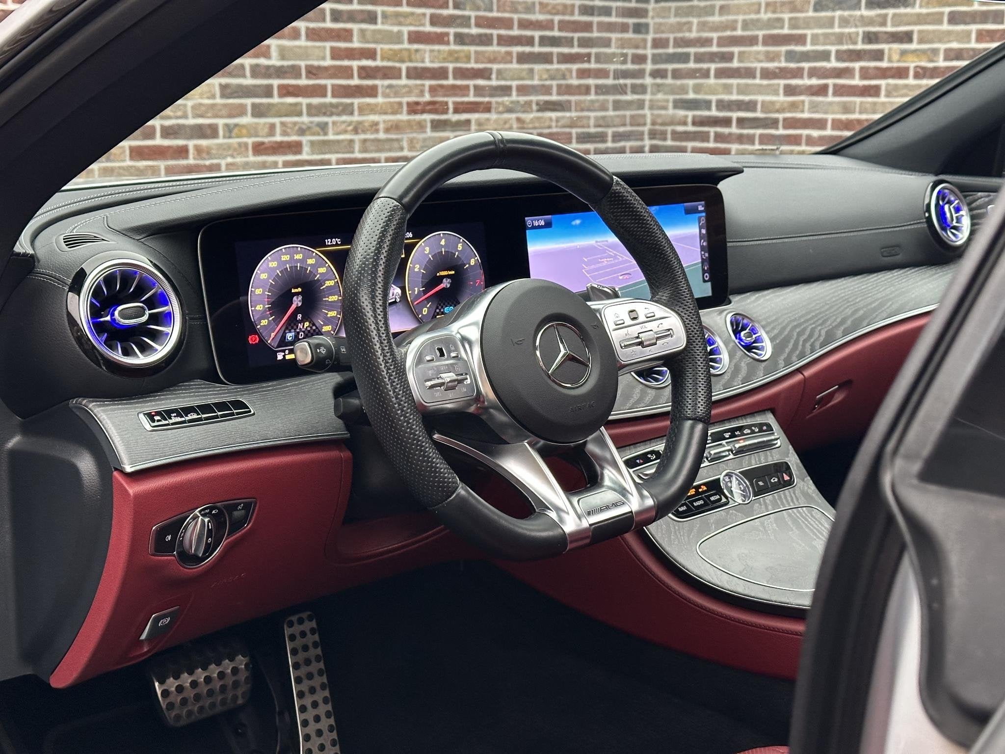 Mercedes-Benz CLS-klasse AMG 53 4MATIC AMG DAK MEMORY SFEER, Auto's, Mercedes-Benz, Automaat, Dealer onderhouden, 435 pk, Gebruikt