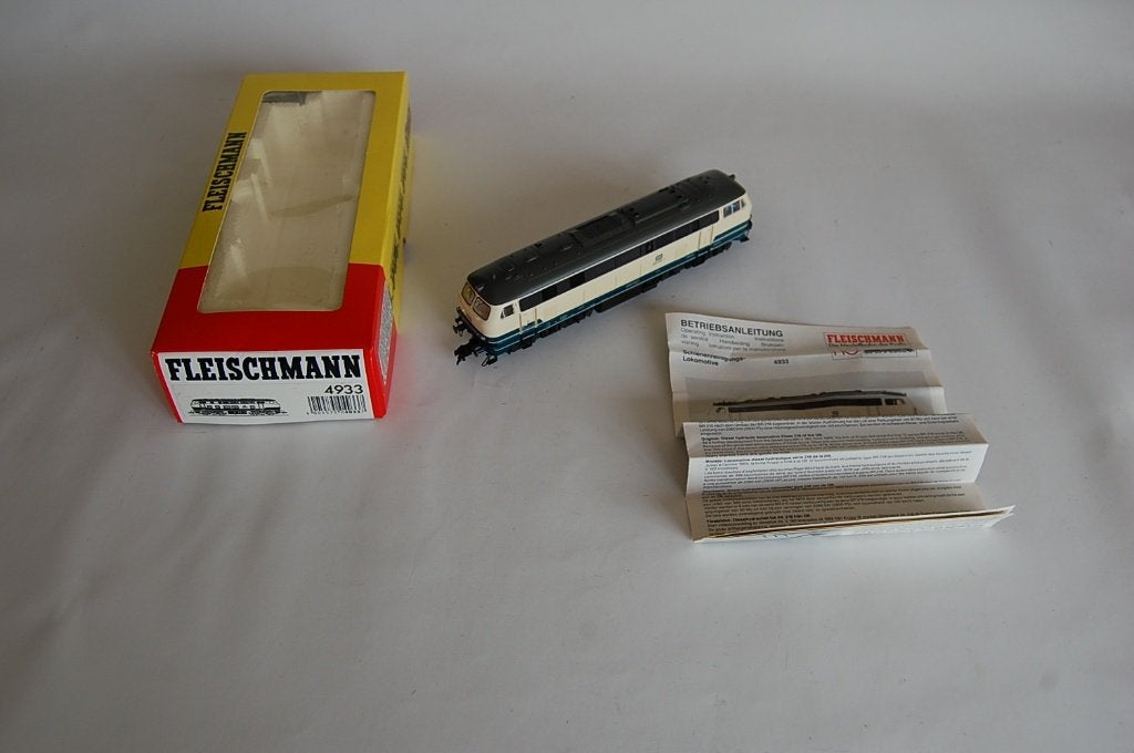 FLEISCHMANN 4933., Hobby en Vrije tijd, Modeltreinen | H0, Fleischmann, Ophalen of Verzenden, Zo goed als nieuw, Analoog
