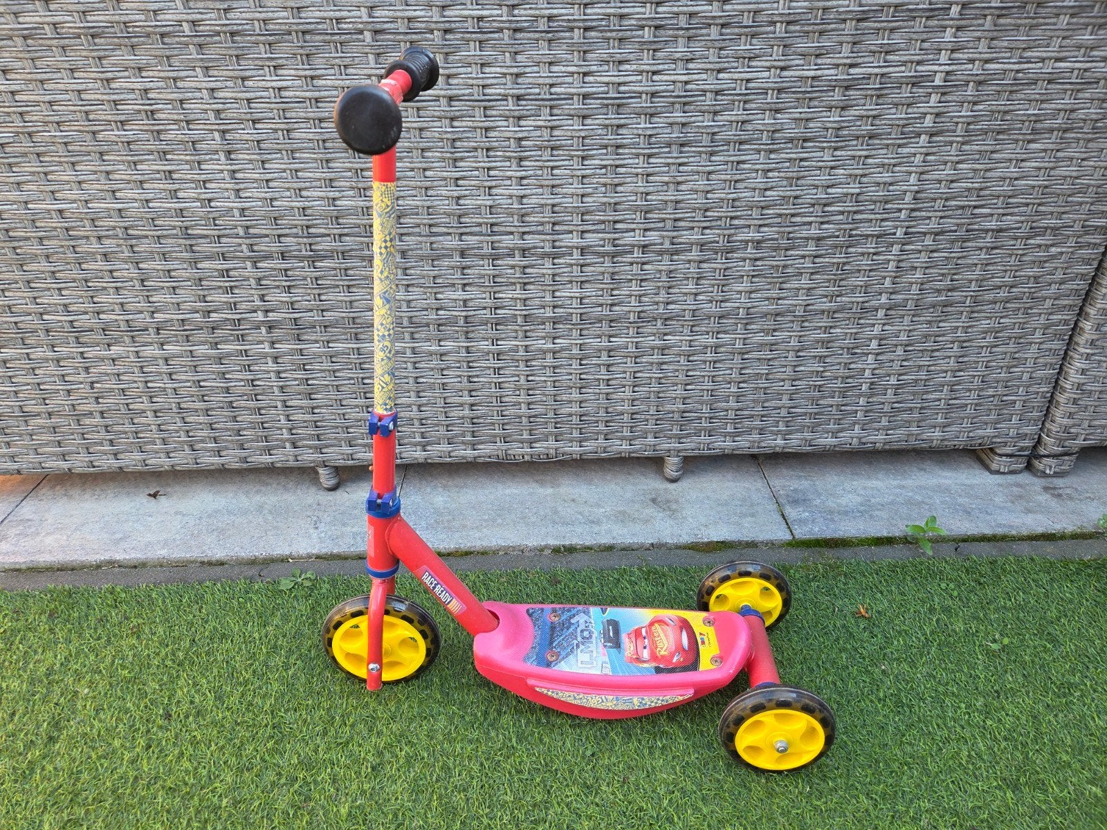Kinderstep Cars met 3 wielen, Fietsen en Brommers, Ophalen, Gebruikt, Gewone step, Cars