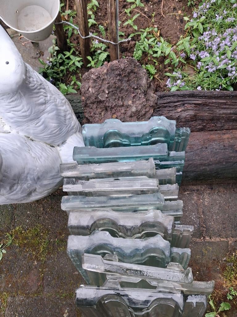 Glazen dakpannen - 9 stuks (2 groen, 7 transparant), Doe-het-zelf en Verbouw, Dakpannen en Dakbedekking, Ophalen, Overige materialen