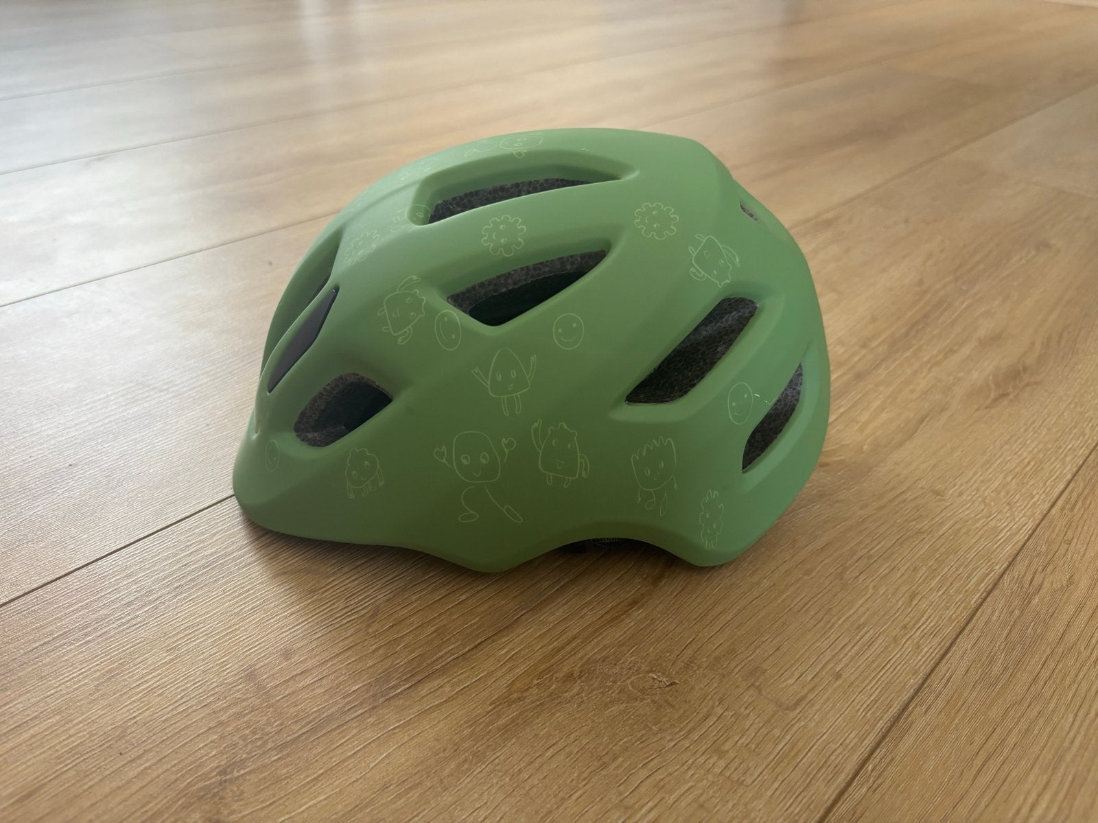 Go-off first Fietshelmen voor kinderen - groen, Jongen of Meisje, Overige maten, Ophalen of Verzenden, Zo goed als nieuw