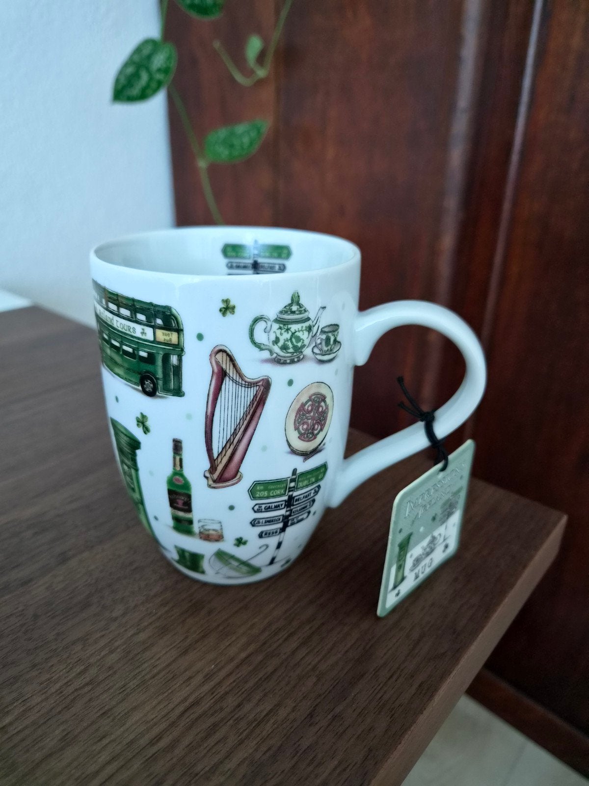 Ierland kop, Huis en Inrichting, Keuken | Servies, Ophalen of Verzenden, Nieuw, Overige stijlen, Kop(pen) en/of Schotel(s)