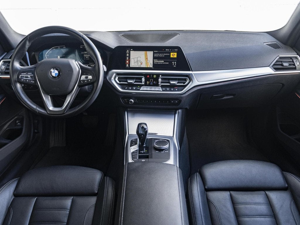 BMW 3 Serie Touring 318i | High Executive | Parking Pack | C, Auto's, BMW, Achterwielaandrijving, Gebruikt, 3-Serie, Zilver of Grijs