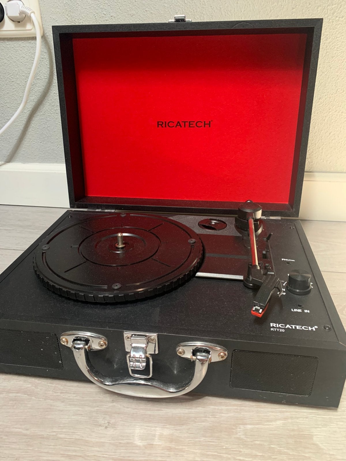 Ricatech RTT20 Platenspeler, Pitch-regelaar, Zo goed als nieuw, Platenspeler, Ophalen
