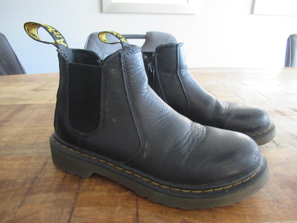 Dr martens zwarte boots met rits maat 30, Kinderen en Baby's, Kinderkleding | Schoenen en Sokken, Dr. Martens, Jongen of Meisje