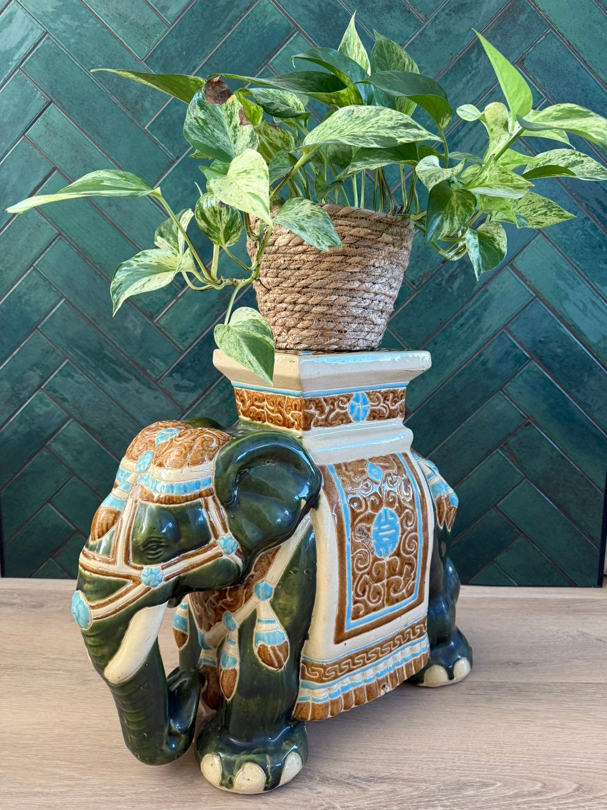 Vintage olifant  plantentafel van keramiek, Ophalen