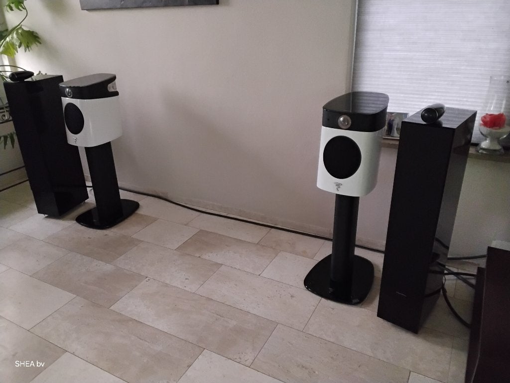 Bowers & Wilkins 702S2 smetteloze staat, Audio, Tv en Foto, Luidsprekers, Zo goed als nieuw, Vloerstaande luidspreker, 150 watt of meer