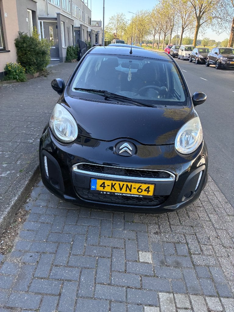 Citroën C1 1.0i 68PK 5D 2013 Zwart, Auto's, Voorwielaandrijving, Euro 5, Stof, Airbags