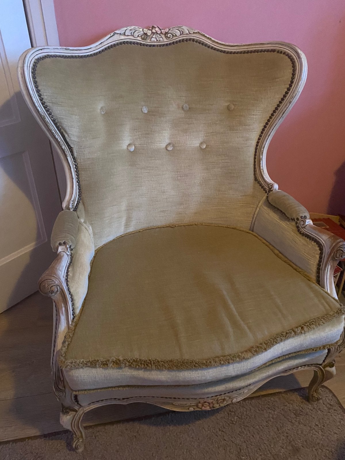 Brocante fauteuil, Ophalen