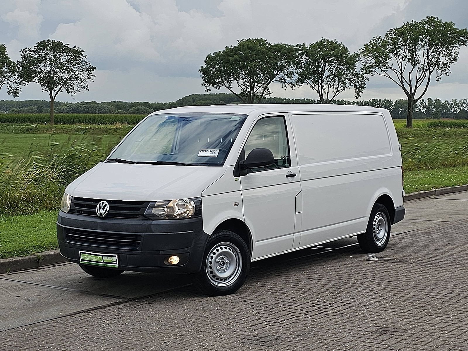 VOLKSWAGEN TRANSPORTER 2.0 TDI l2 140pk airco trekh, Auto's, 13 km/l, Euro 5, Gebruikt, 4 cilinders