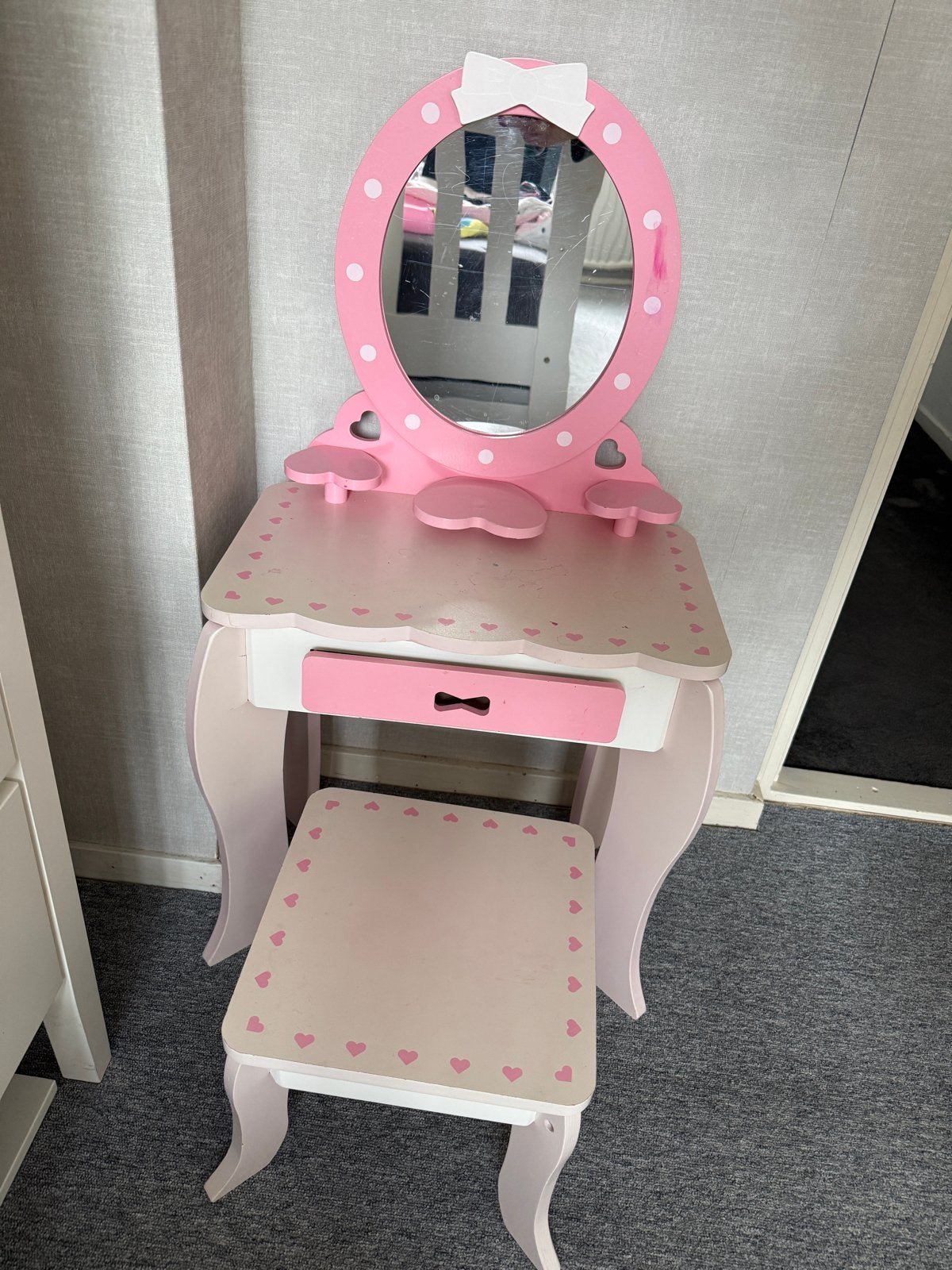 Leuk make-up tafeltje voor een klein prinsesje, Ophalen, Gebruikt, Tafel