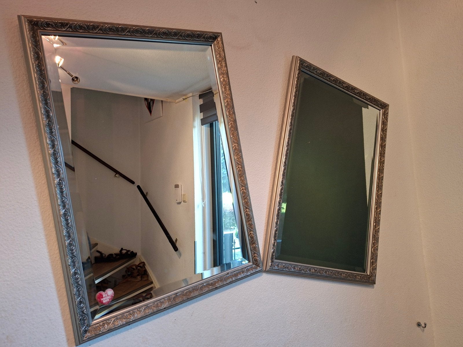 2 spiegels, 67x46 cm, zonder beschadigingen, Huis en Inrichting, Woonaccessoires | Spiegels, Ophalen of Verzenden